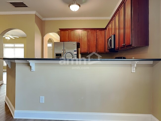 Photo - 65 Heritage Pky