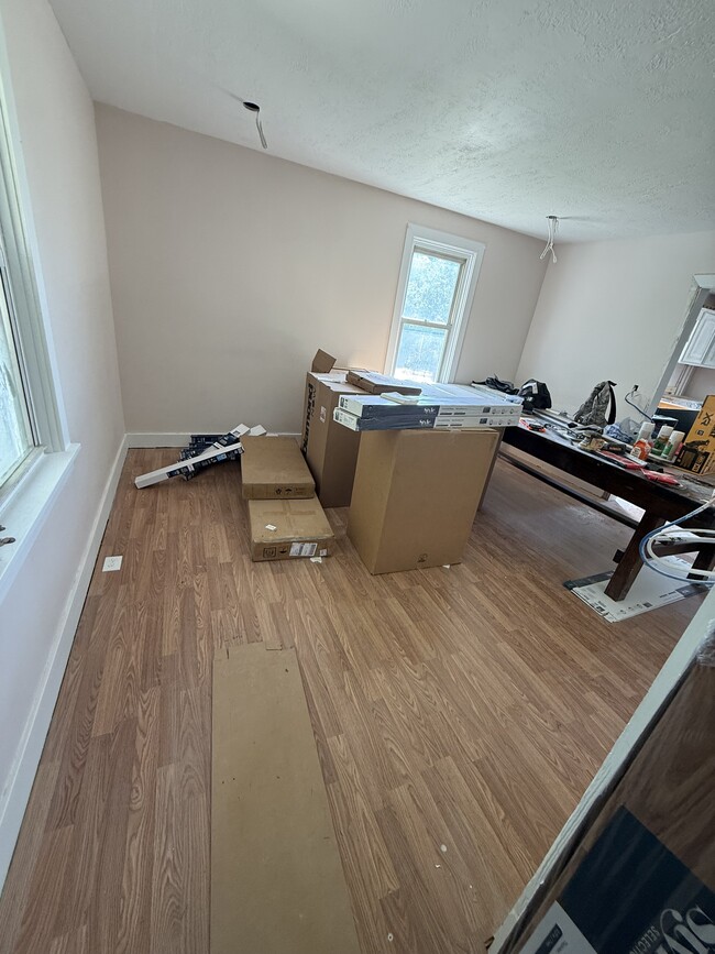 Photo - 140 Smartnick Rd