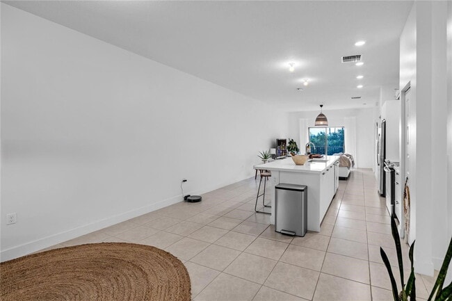 Photo - Northwest 104th Avenue, Doral, FL 33178 - ...