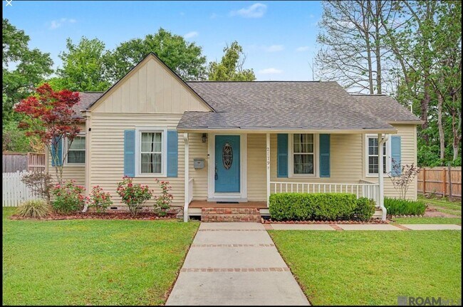 Photo - Charming 3 Bedroom Home Near LSU, University Lakes & Parade Routes!