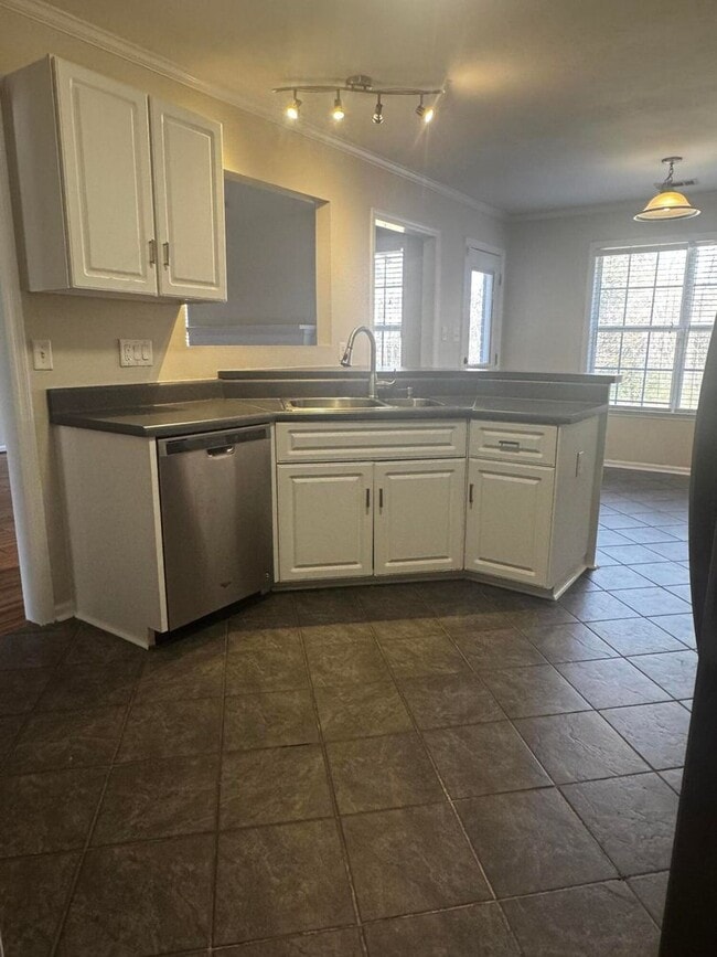 4542 Country Glen Cir