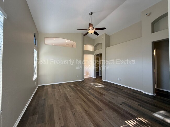 Photo - 2006 N 106th Ave