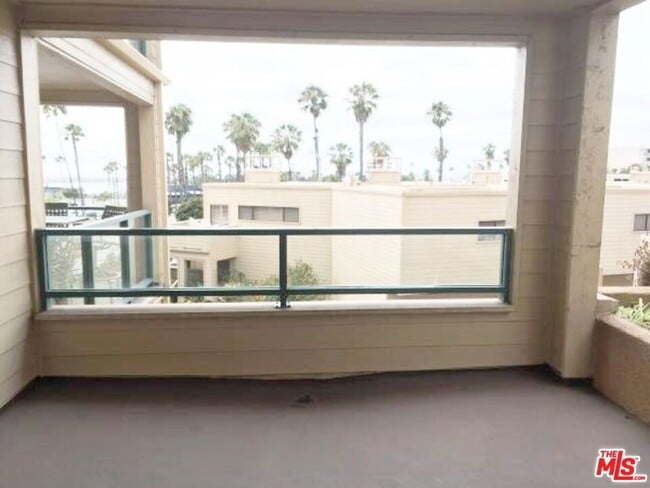 Photo - 140 The Village Unit 208