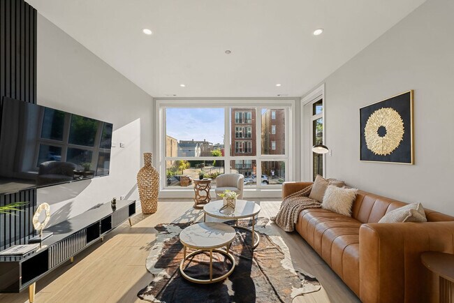 2344 W Polk St Unit SI ID1253778P