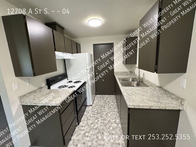 Photo - 12708 A St S Apartment Unit 04