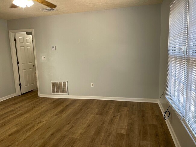 Photo - Barrington Place- 2 BR 2 Bath on Eastside...