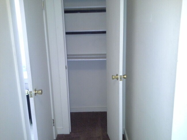 Photo - 424 W Water St Unidad 424 W. Water St. #2