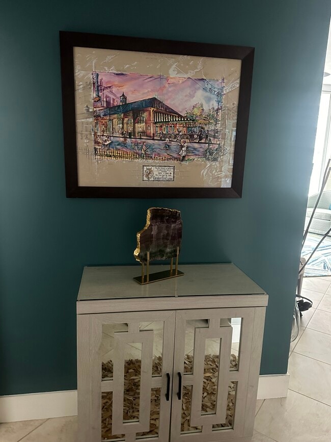 Building Photo - 175 1st St S Unit 2004