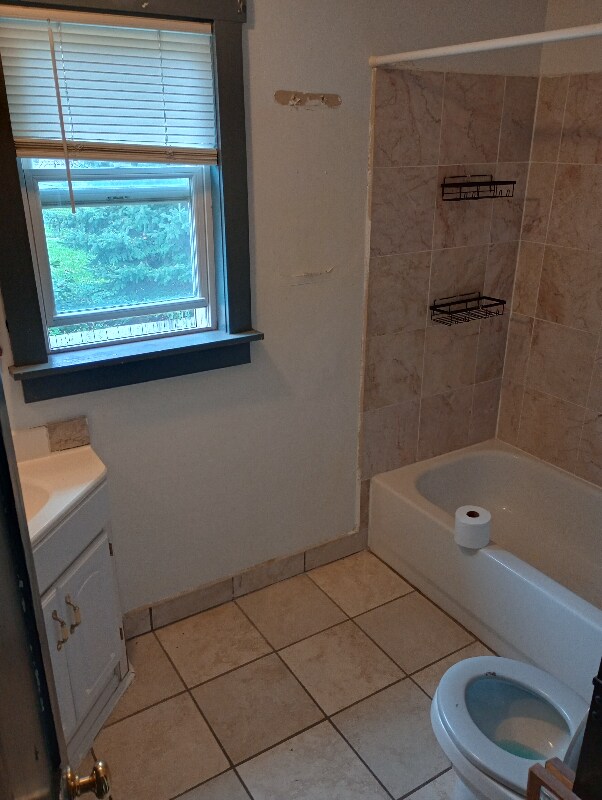 Photo - 1324 11th Ave SE Unit 2