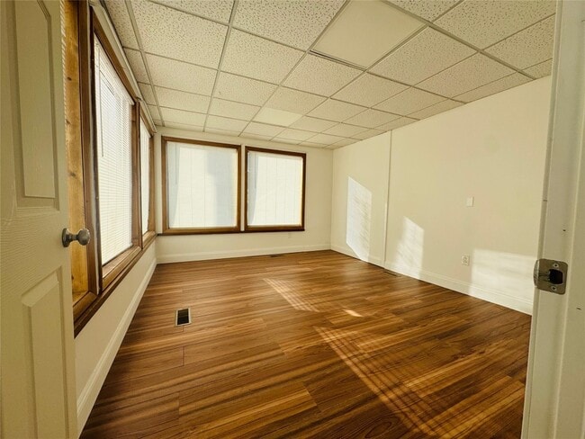 Photo - 157 Harry L Dr Unit 1