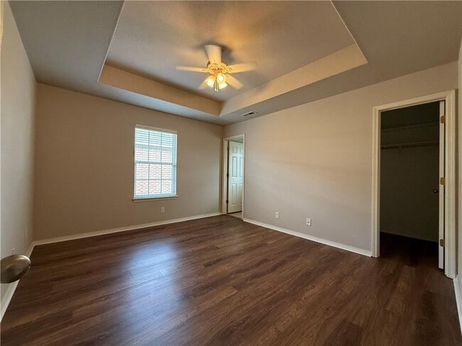 Photo - 662 Appleridge Dr