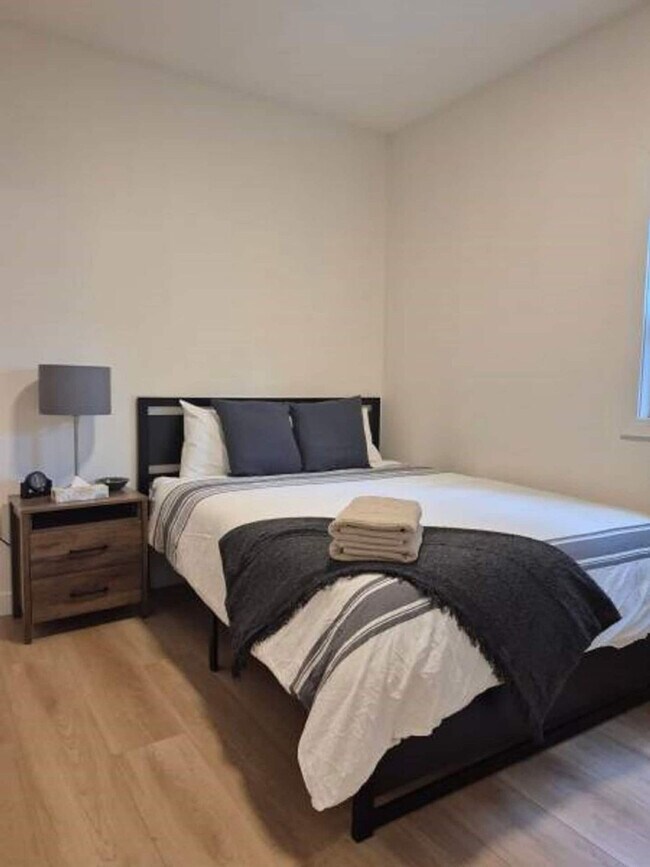 Photo - 8615-8108 108 St NW Unit SI ID1582754P