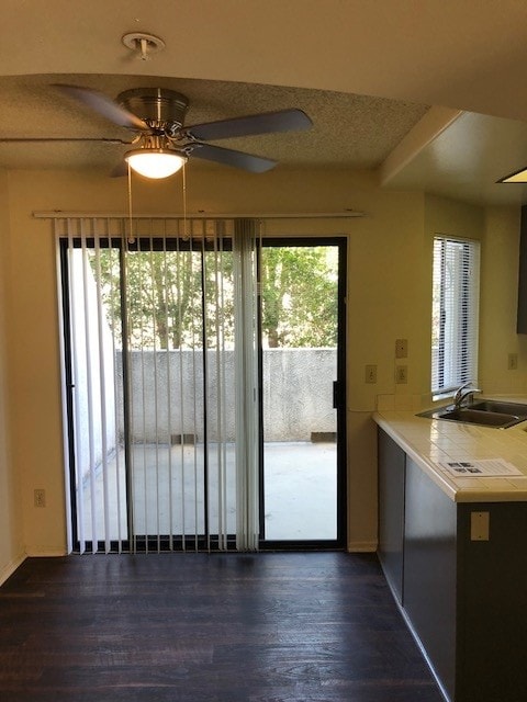Photo - 707 S Webster Ave Unidad 108