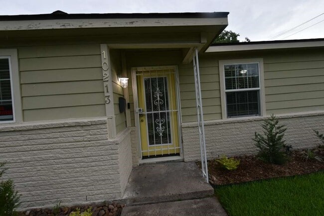 Photo - 10213 Fairland Dr