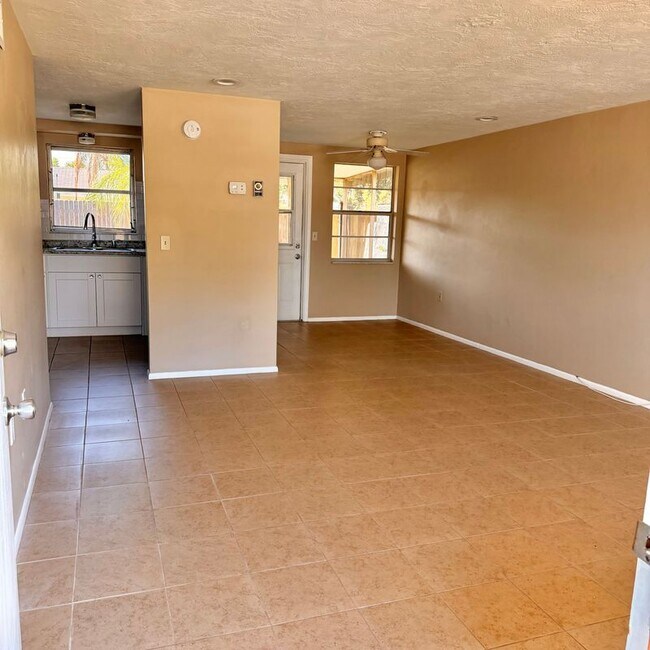 Photo - 5401 Pasadena Dr