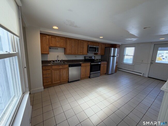 Photo - 57 Chapel St