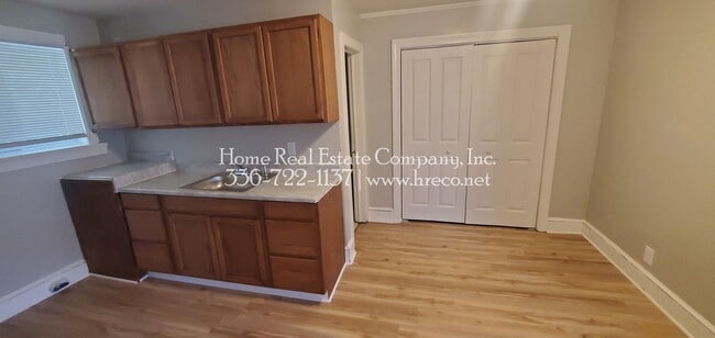 Photo - 1327 Cunningham St Unit 1327