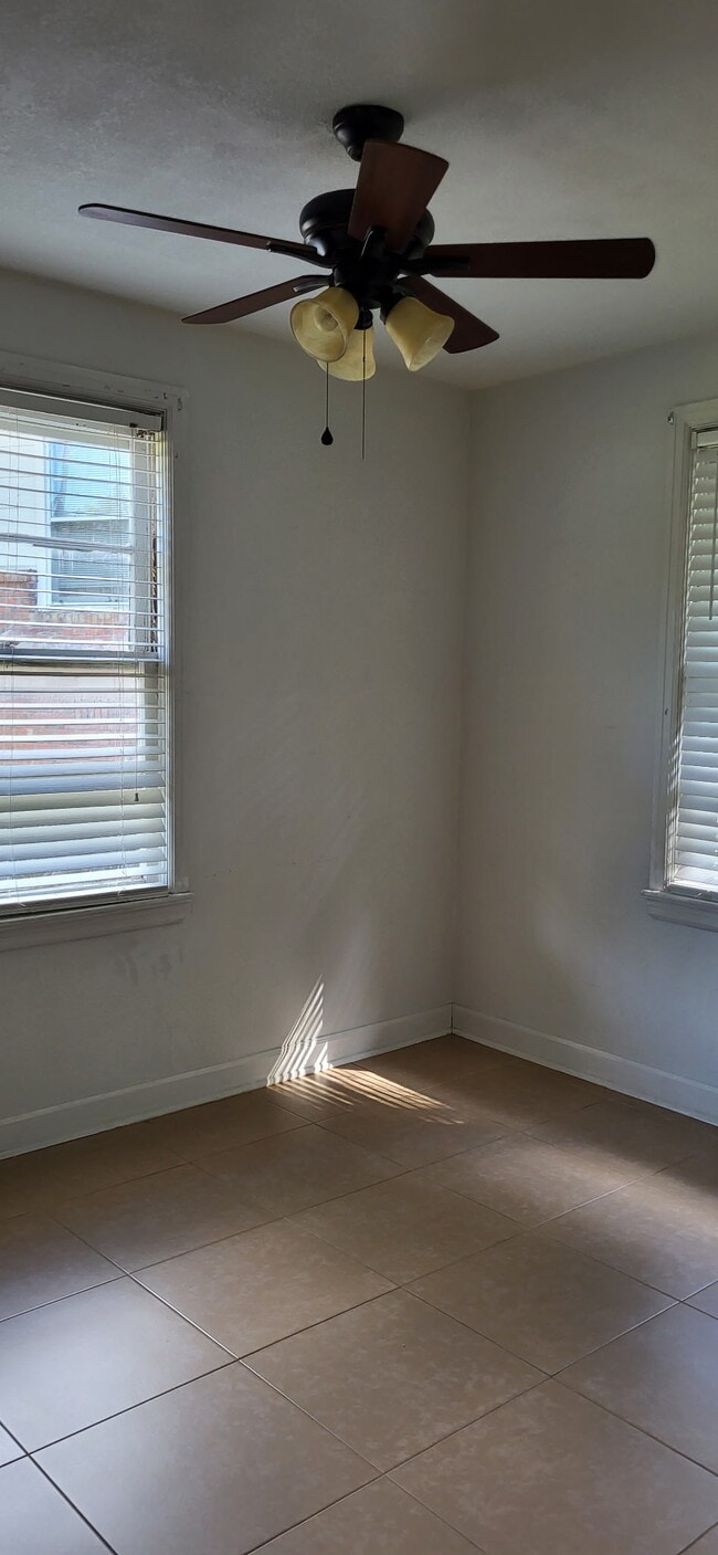 797 Georgia St