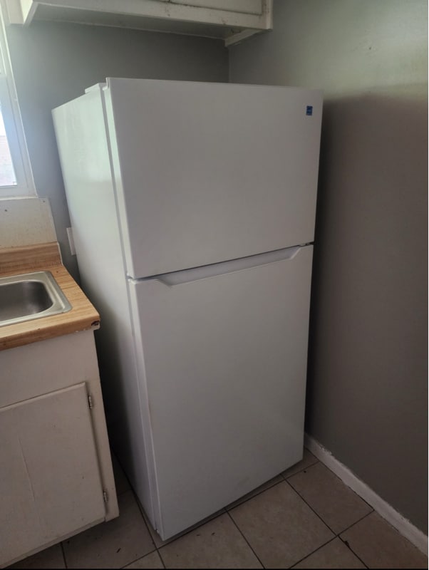 Photo - 301 E Arden Dr