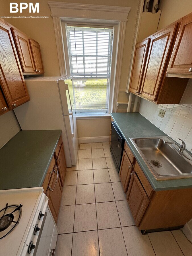 Photo - 37 Wendell St Unit 44