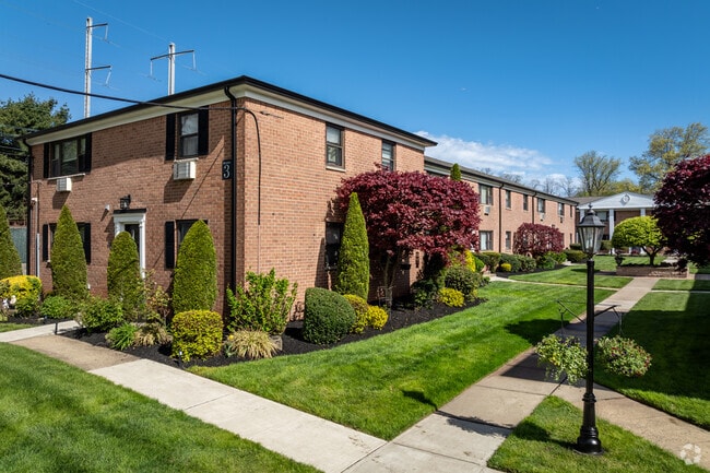 Photo - Bridgeton Apartments
