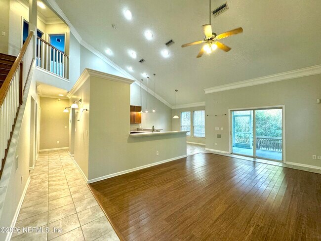 Photo - 900 Paradise Ln