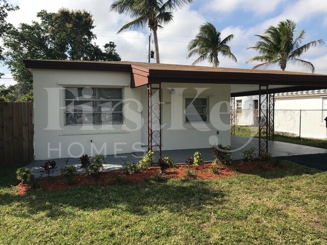 Photo - 17470 NE 19th Ave