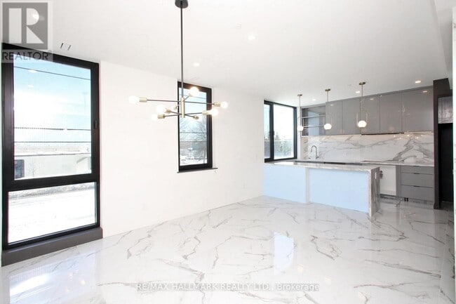 Photo - 204 Browns Line