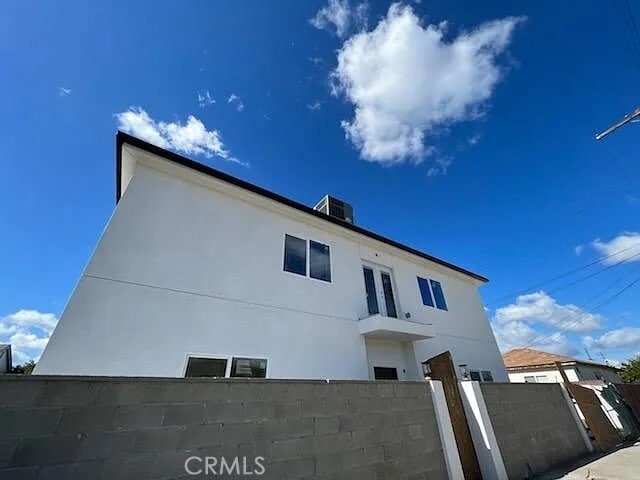 Building Photo - 9160 Morehart Ave Rental