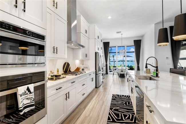 Photo - 18917 WildBlue Blvd