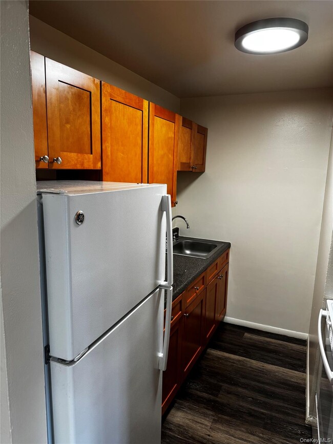 3575 Strang Blvd Unit B