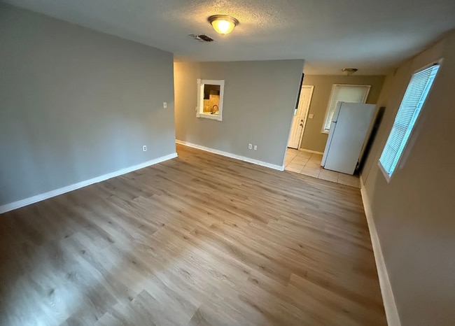 Photo - 3521 Dundale Rd