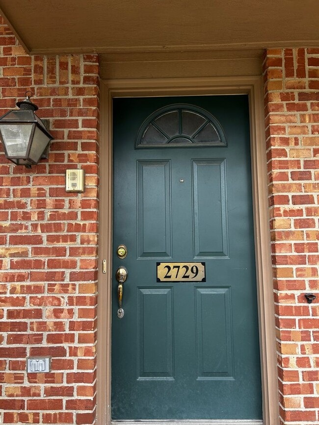 Photo - Barclay Way 2 Bed/2.5 Bath Condo For Rent ...