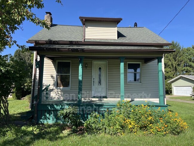 Building Photo - 9252 Mink St SW