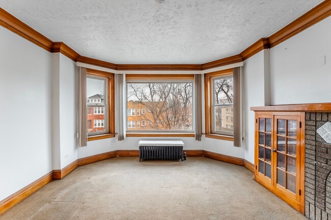 6758 S Campbell Ave Unit 2