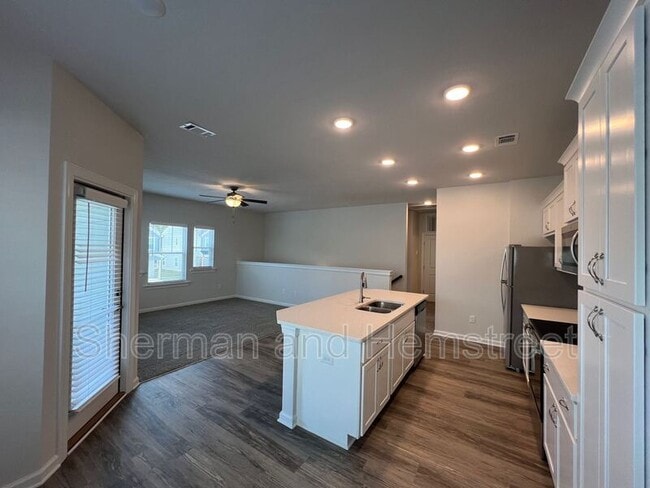 Photo - 2016 Lotus Dr Unit 2016 Lotus Dr