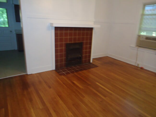 Photo - Great 3 bedroom, 2 story Duplex in Squirrel Hill