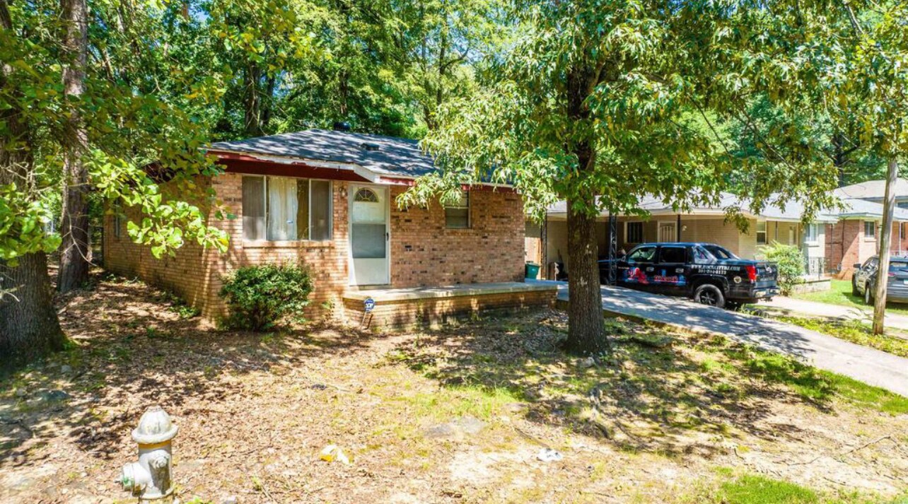 Photo - 3224 Zion St