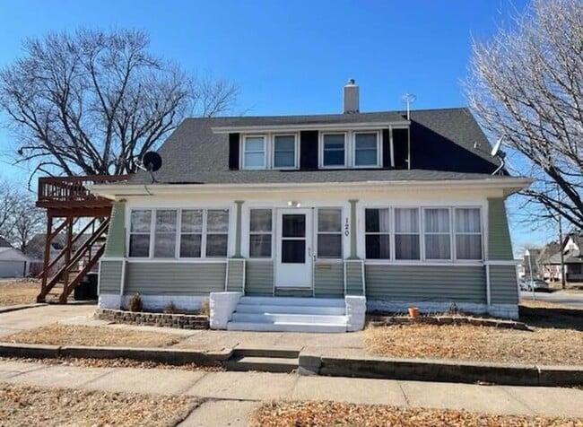 Photo - 120 N 9th St Apartment