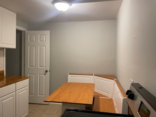 Quaint 1Br/1BA duplex with ample parking i... - Quaint 1Br/1BA duplex with ample parking i...