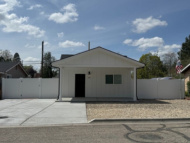 Photo - 25 S Randall St Casa