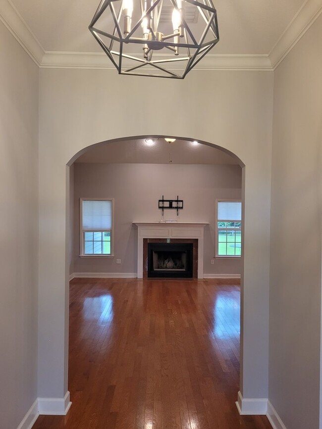 Photo - Spacious 4-Bedroom Home with Modern Amenities on Expansive Lot in Valdosta, GA