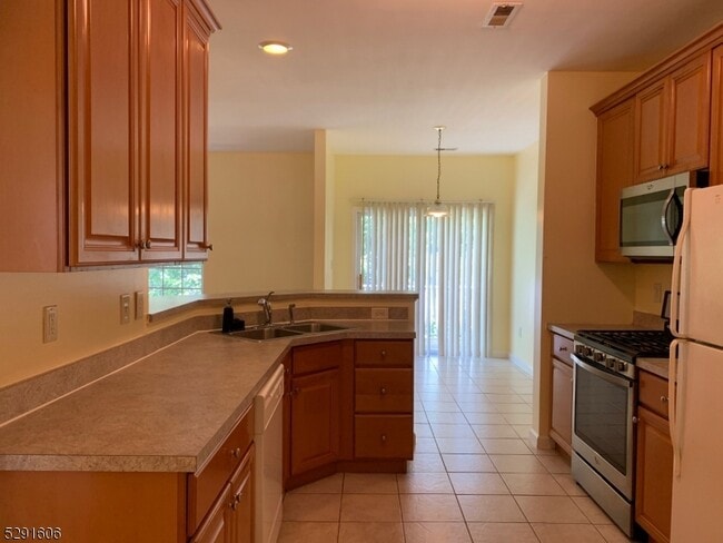 Photo - 51 Truman Ave