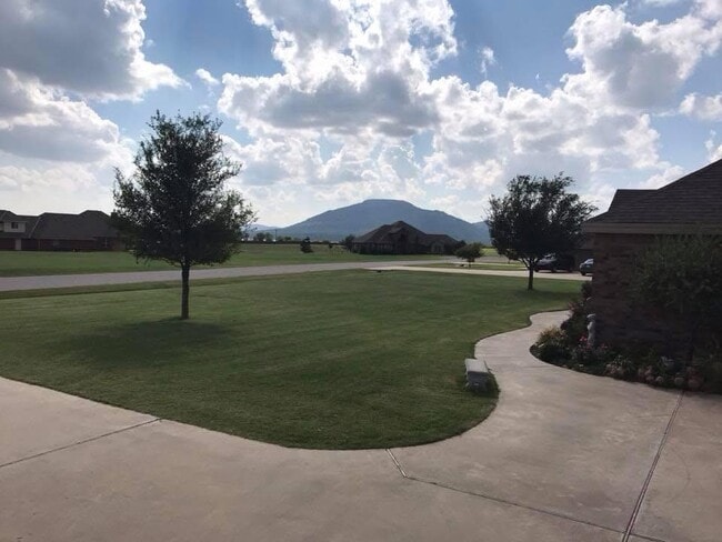 Photo - 1088 Gray Hawk Dr