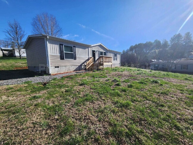 Photo - 102 Indian Camp Branch Rd