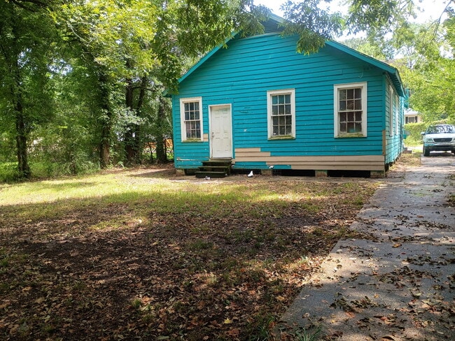 Photo - 3911 Evangeline St