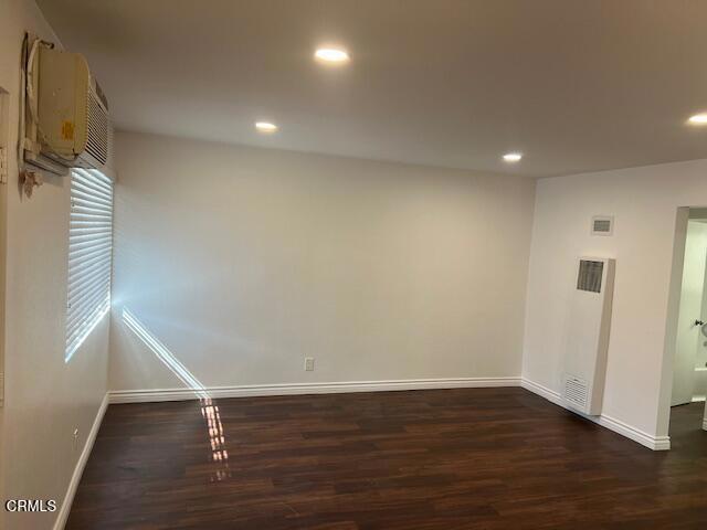 Photo - 13429-13429 Camilla St