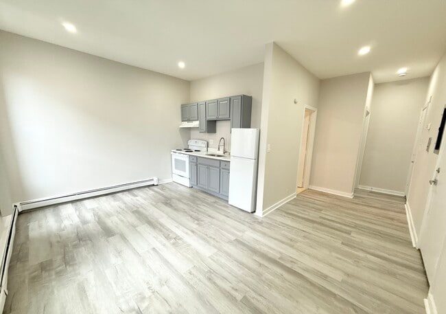 Photo - 63 Ruggles St Unidad 4B