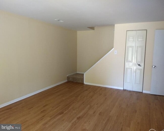 Photo - 743 Jackson St