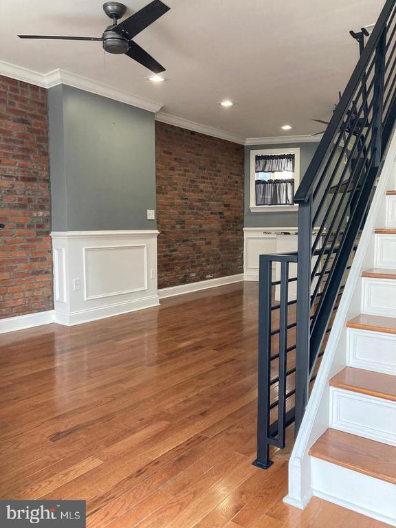 Photo - 2445 S Lawrence St